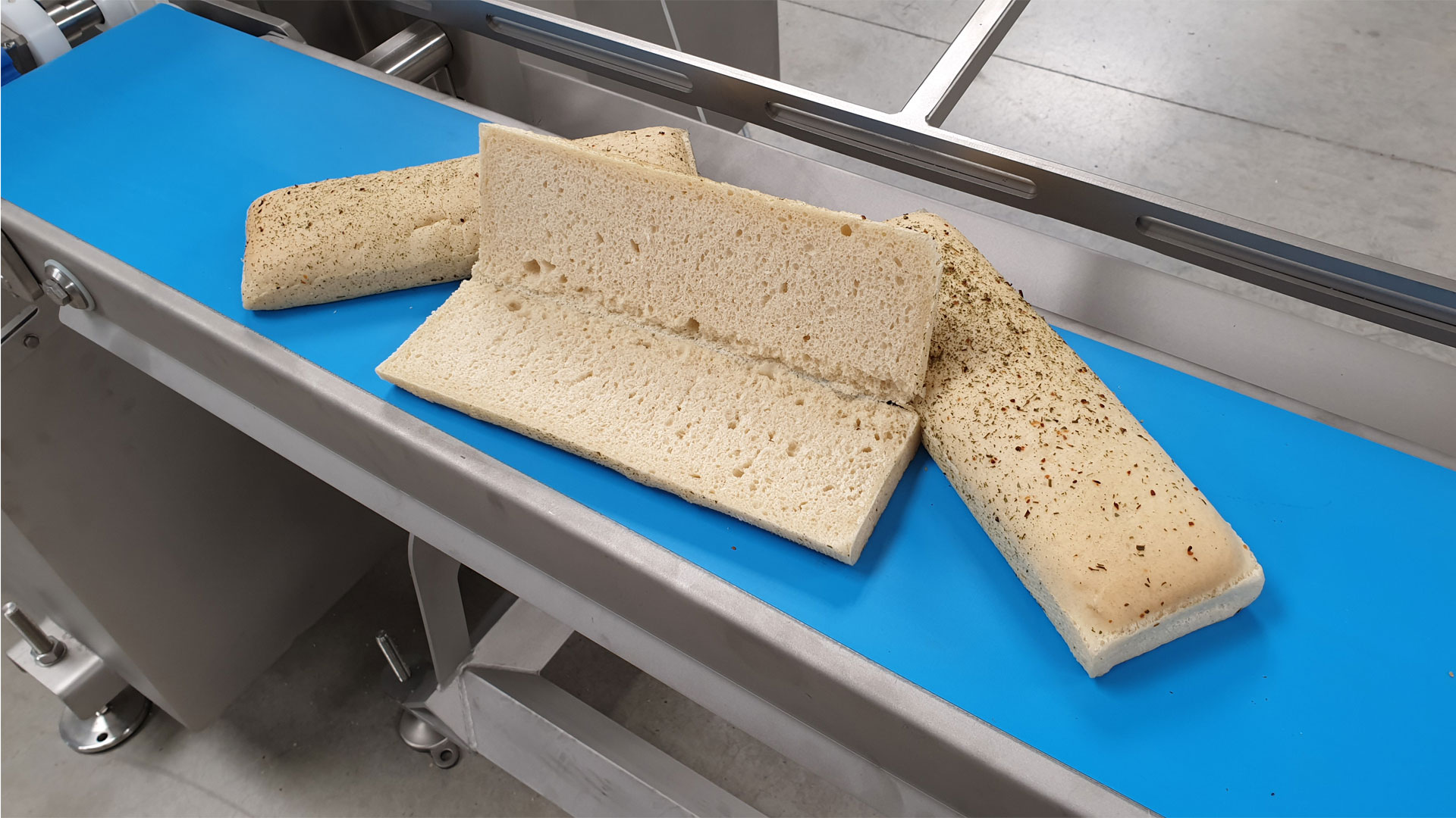 Transportador de relleno para sándwiches
