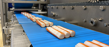 Surimi wrapping and cutting